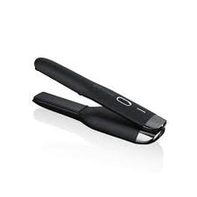Load image into Gallery viewer, GHD UNPLUGGED™ CORDLESS HAIR STRAIGHTENER IN MATTE BLACK
